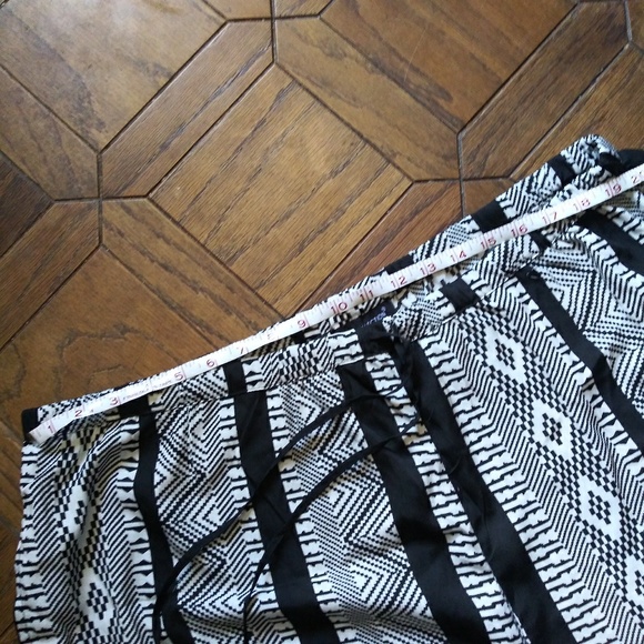 {Club Z Collection} Palazzo Pants - Picture 3 of 5